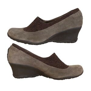 Merrell Brown Suede Wool Tulip Wedges